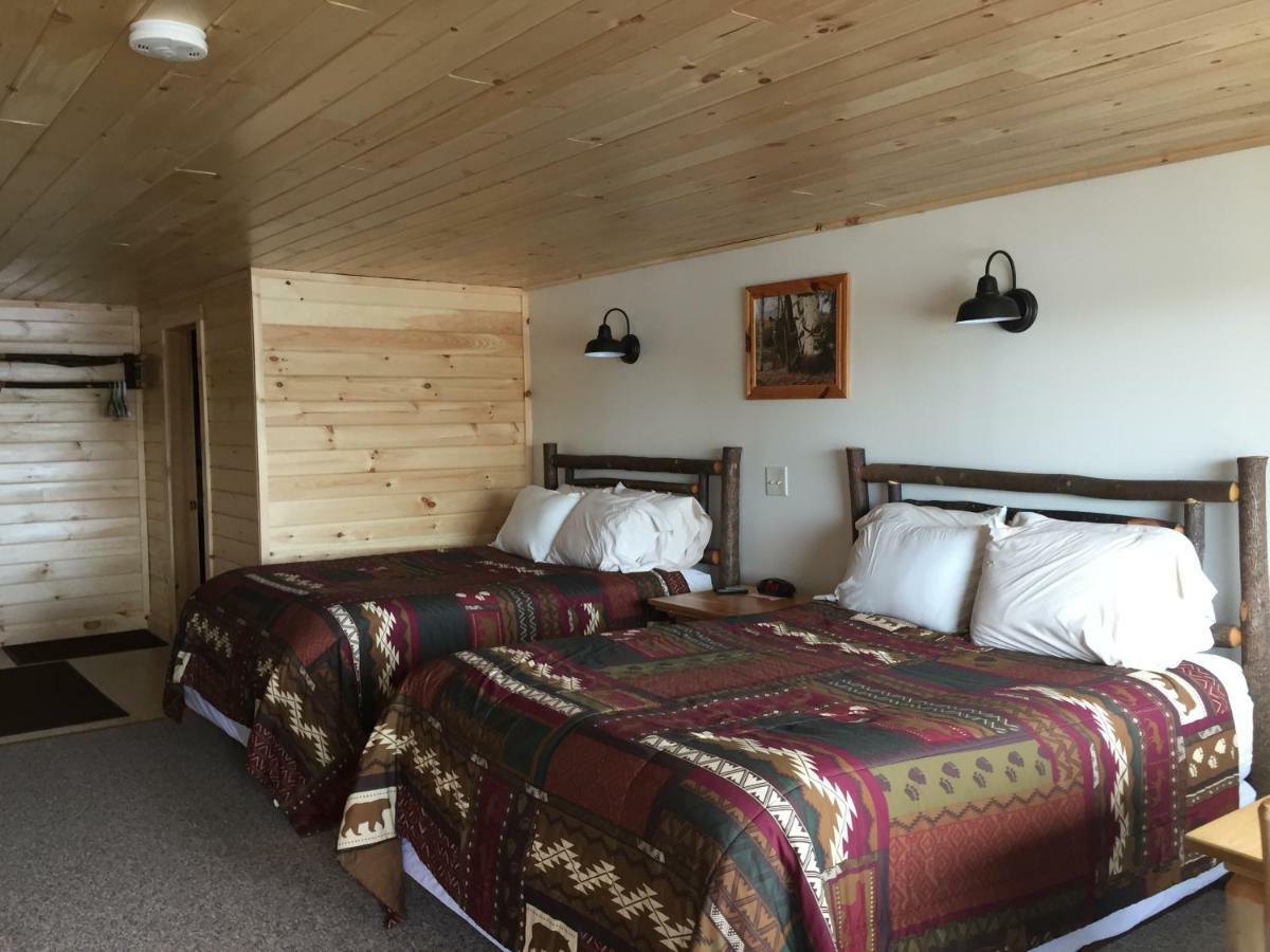 Pine Knoll Hotel Lakeside Lodge & Cabin Old Forge Exterior foto